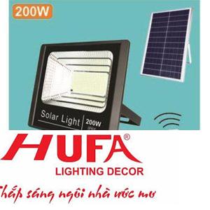 Đèn pha năng lượng mặt trời 200W